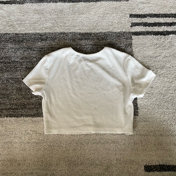 Cropped Tee - Picture 3 of 3